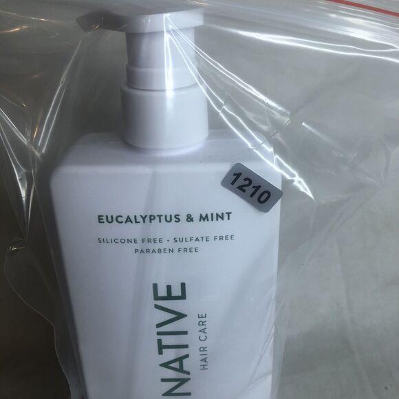 Native Scalp Refreshing 2 in 1 Shampoo and Conditioner Eucalyptus Mint, 16.5 oz - Picture 3 of 3